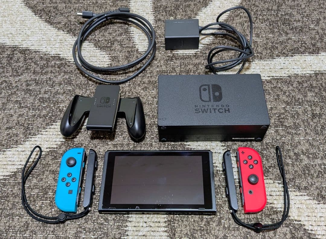 Nintendo Switch 本体セット（青/赤）通常モデル／動作確認済