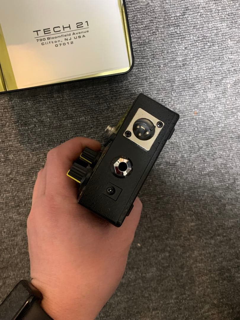 sansamp bass d di ほぼ新品2/21(土)まで出品