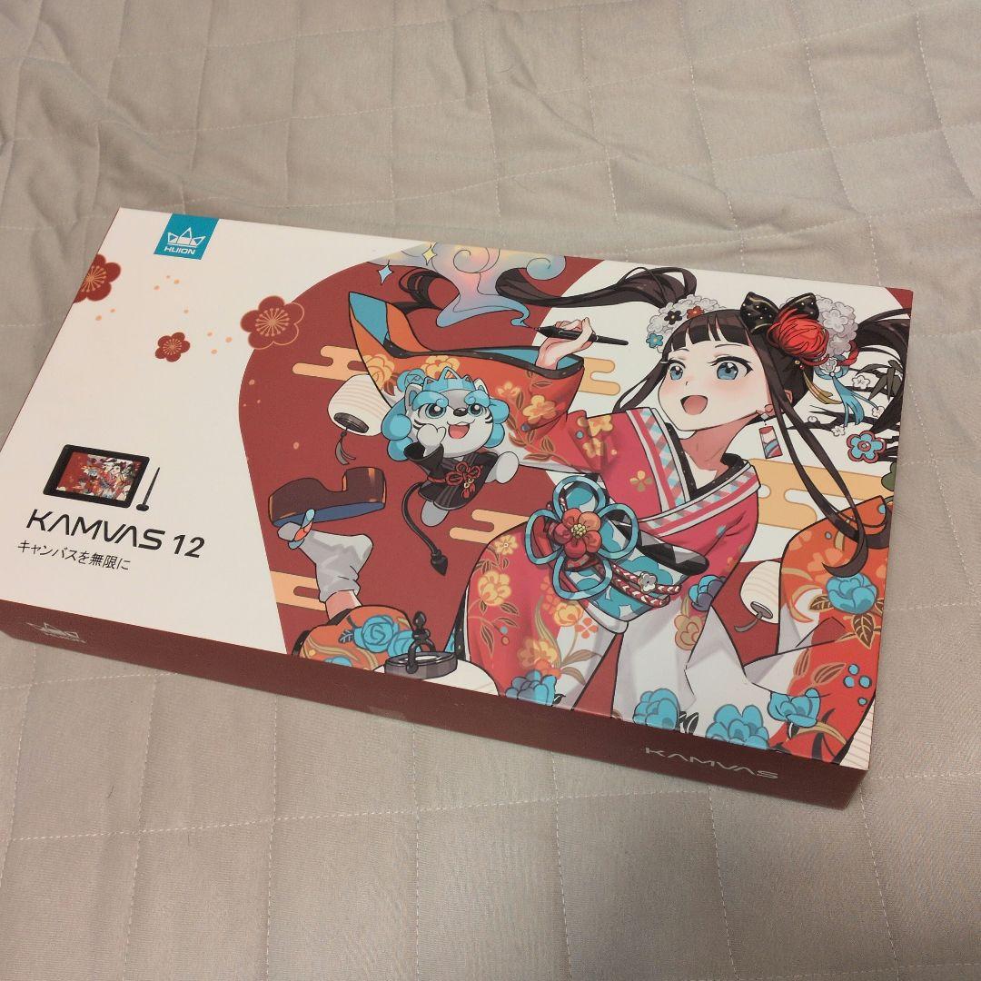 【美品】液晶タブレット 液タブ HUION KAMVAS12 豪華版