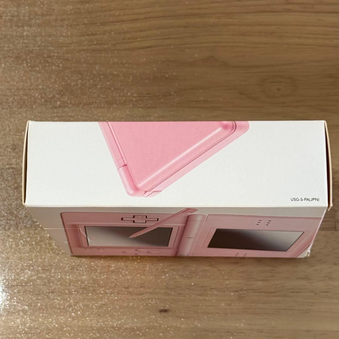 7-128【新品未開封】ニンテンドーDS LITE ノーブルピンク 箱付き