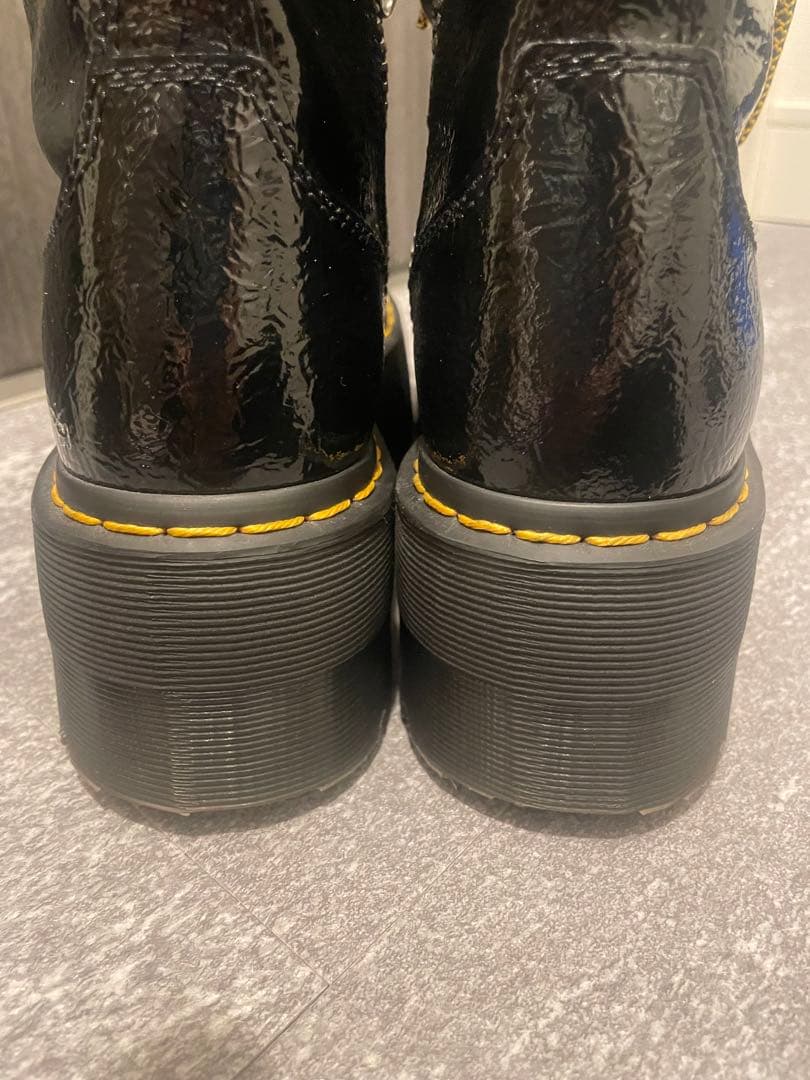 靴 Dr.Martens GHILANA MAX