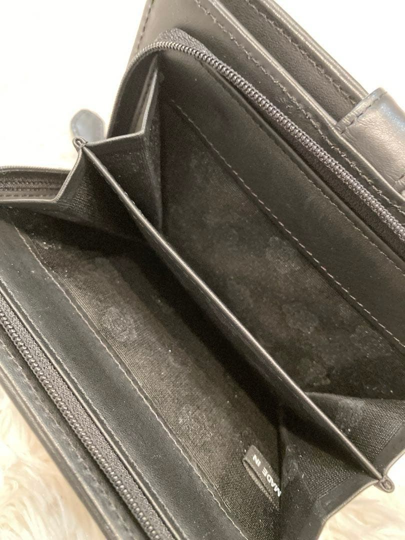 【美品】MARY QUANT デイジーパッチスナップ2 Lウォレット ベージュ