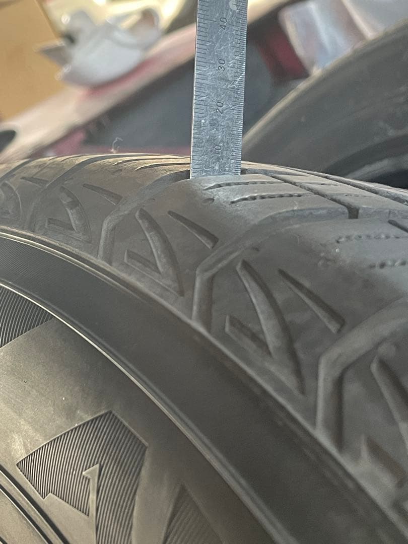 タイヤ・ホイール YOKOHAMA AVID GT 235/55R19