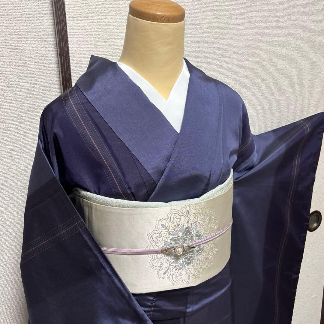 ★11）正絹　紬　振袖　紺色　ネイビー　ぼかし　身丈166　縦縞