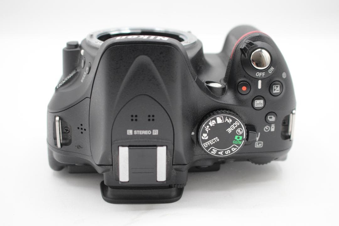 ジャンク品◆Nikon ニコン D5200 ボディ◆6373