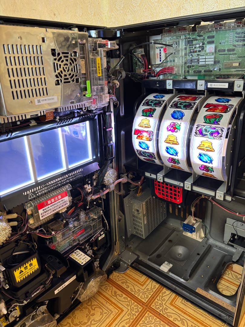 パチスロ実機 エレコ SLOT 初代 ギルティクラウン 不要機 100V