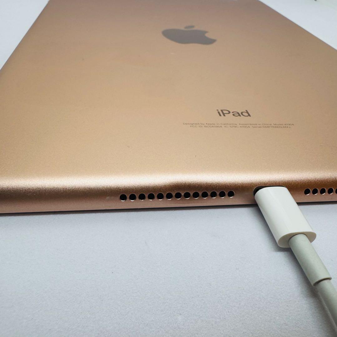 【新品バッテリー】iPad6 32GB本体 ゴールド SIMフリー