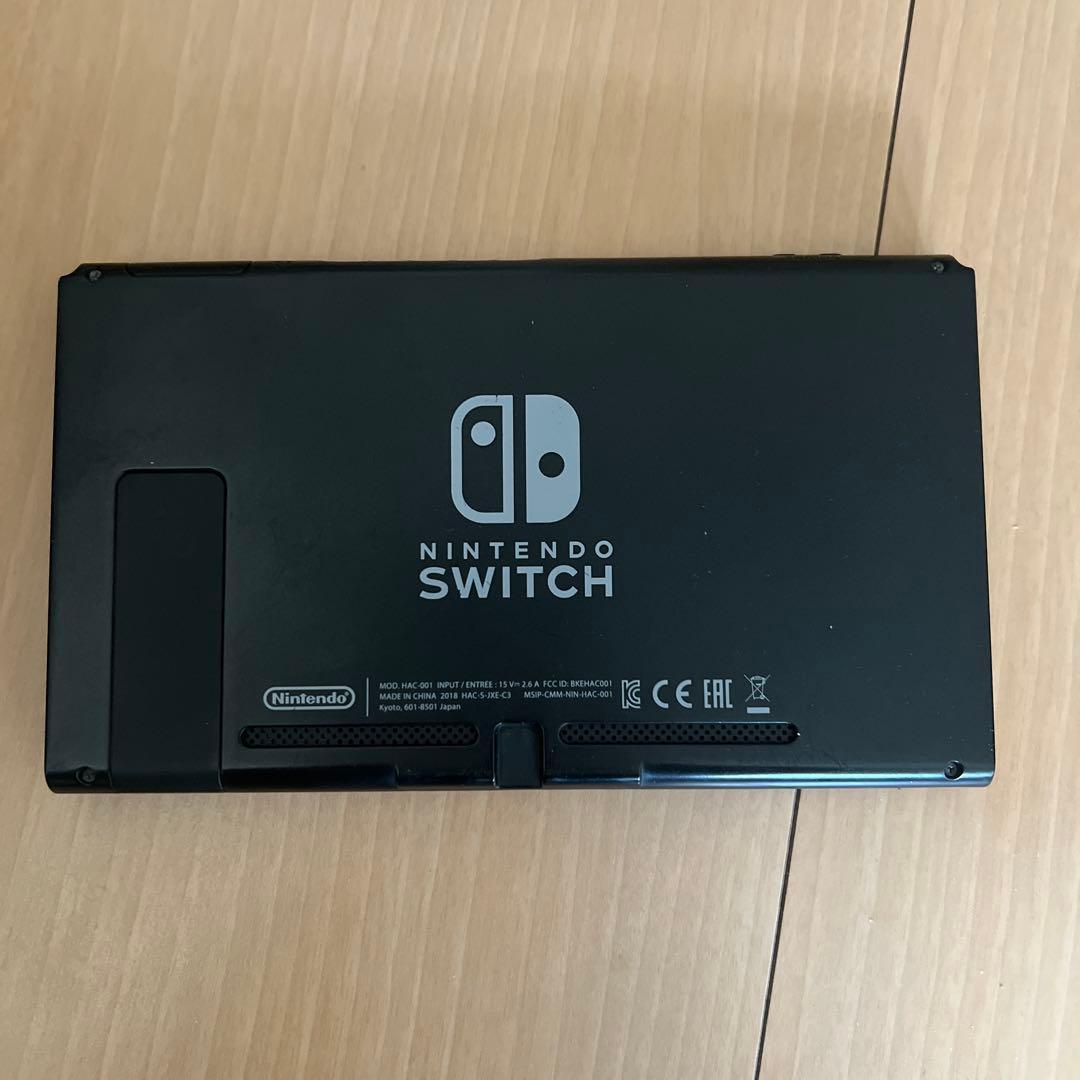 Nintendo Switch 本体 画面に傷あり