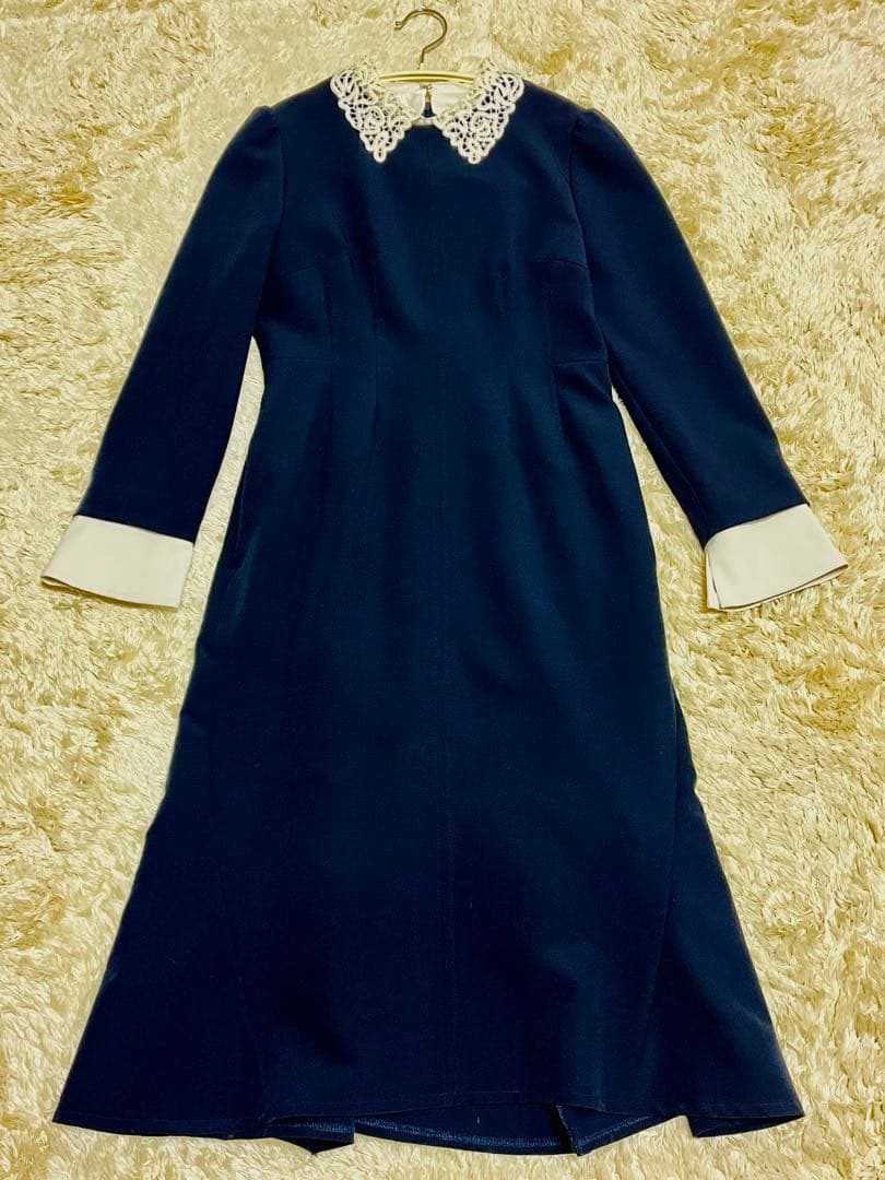 【完売品】 CELFORD セルフォード　刺繍カラータイトワンピース