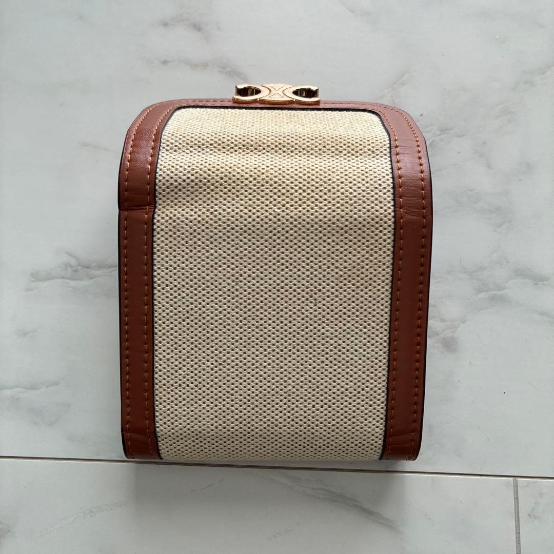 CELINE セリーヌ　トリオンフ　折り財布並行輸入