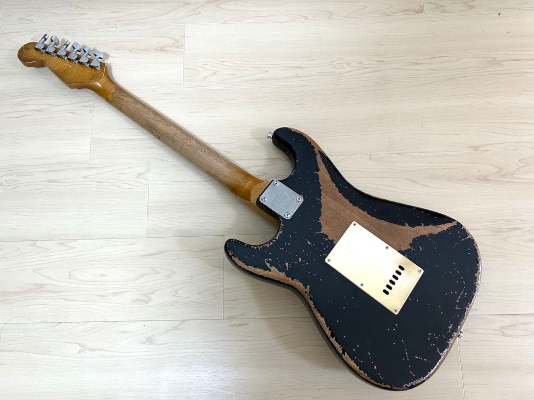 ノーブランド Stratocaster カスタムレリックBlack