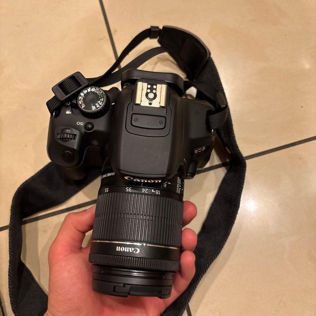 Canon EOS 2000D デジタル一眼レフカメラ