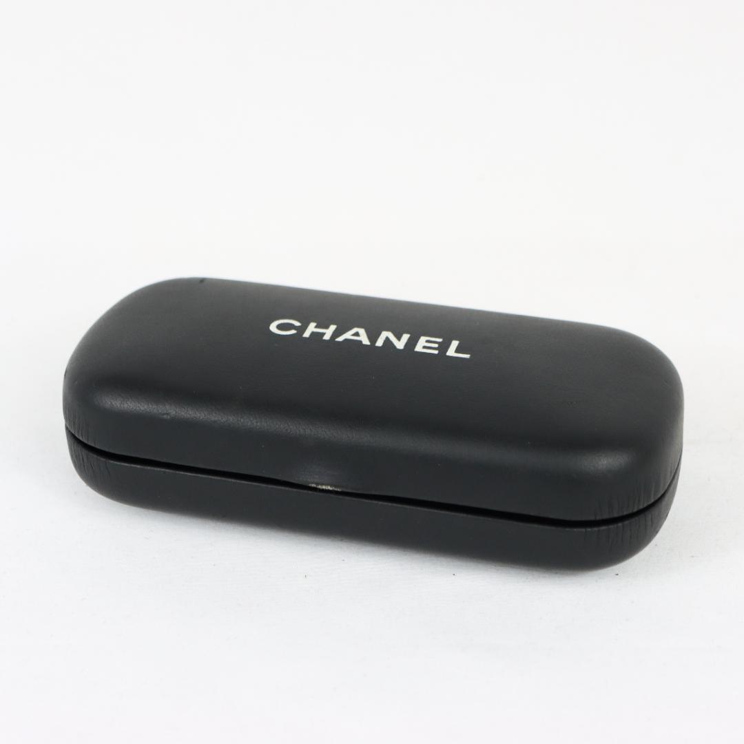 CHANEL スクエア型 サングラス ケース付き