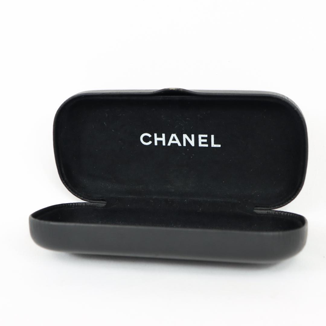 CHANEL スクエア型 サングラス ケース付き