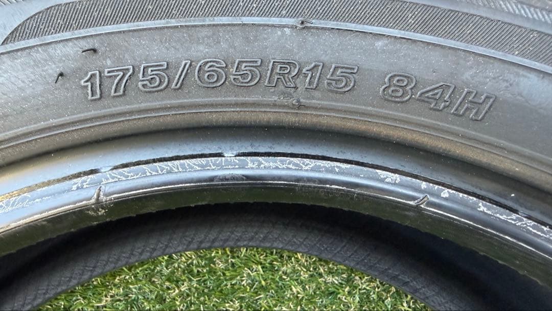 M*3様 ブリヂストン　エコピアEP25 175/65R15中古4本セット