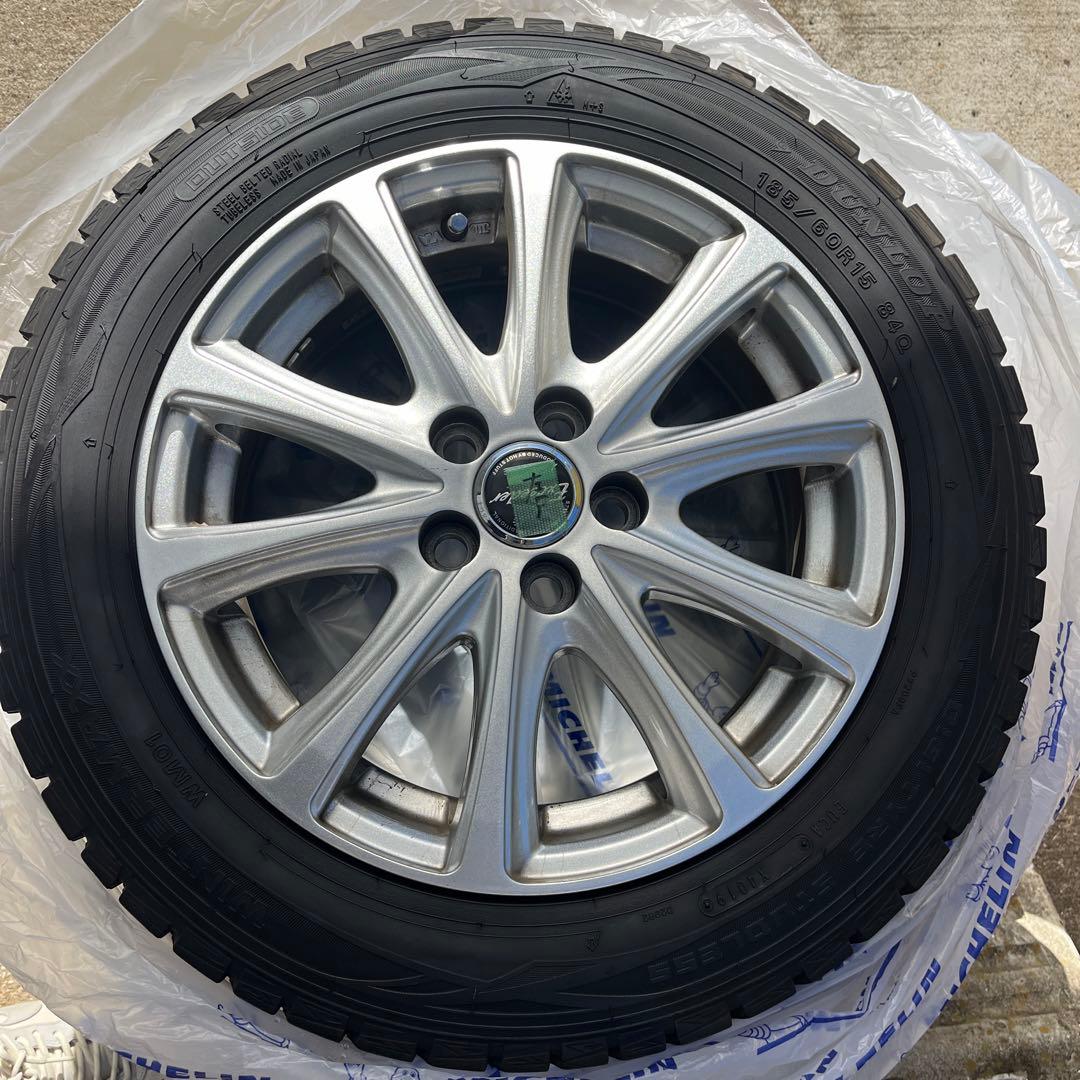 シエンタスタッドレス　ダンロップWINTER MAXX 185/60R15