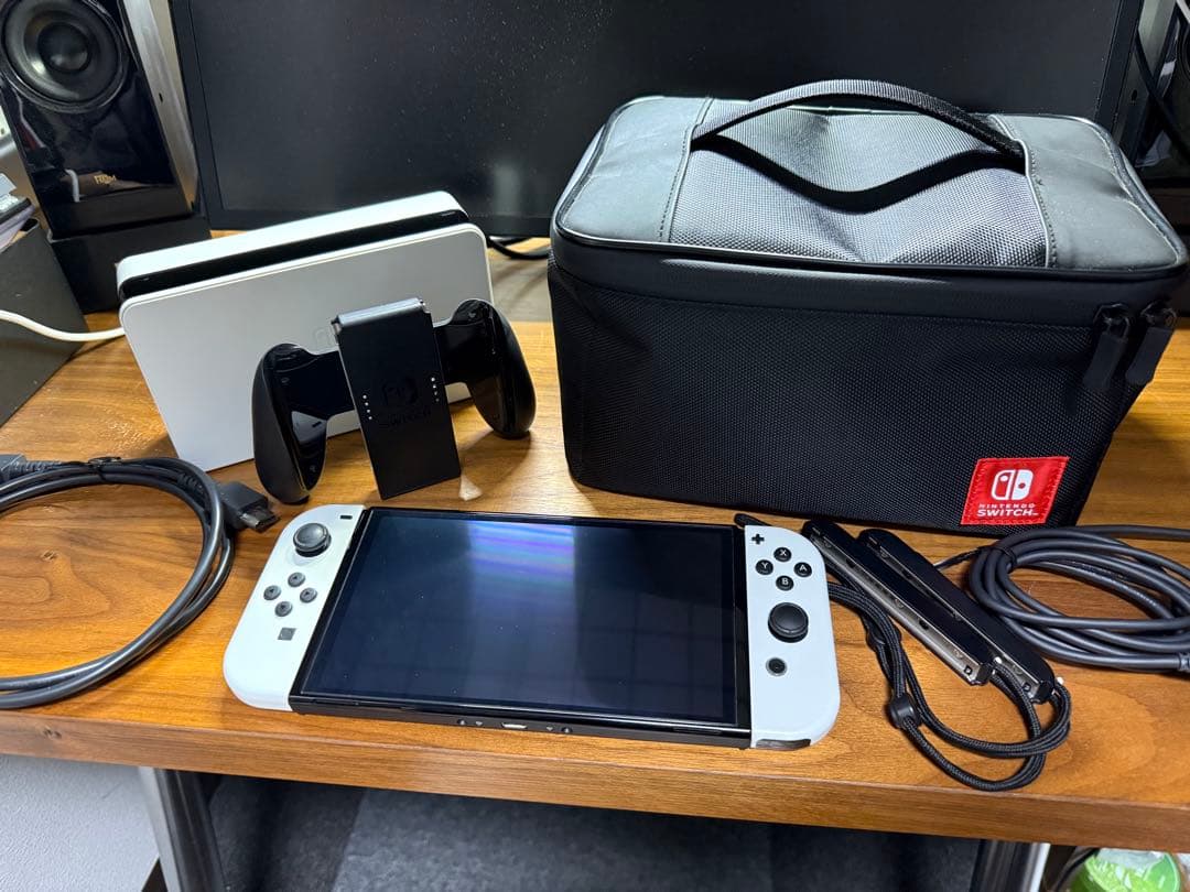 Nintendo Switch 有機ELモデル 完品 ＋SDカード265GB