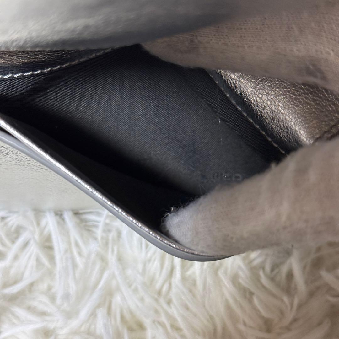 極美品✨FENDI フェンディ　折り財布　バゲット FFモチーフ　極希少カラー