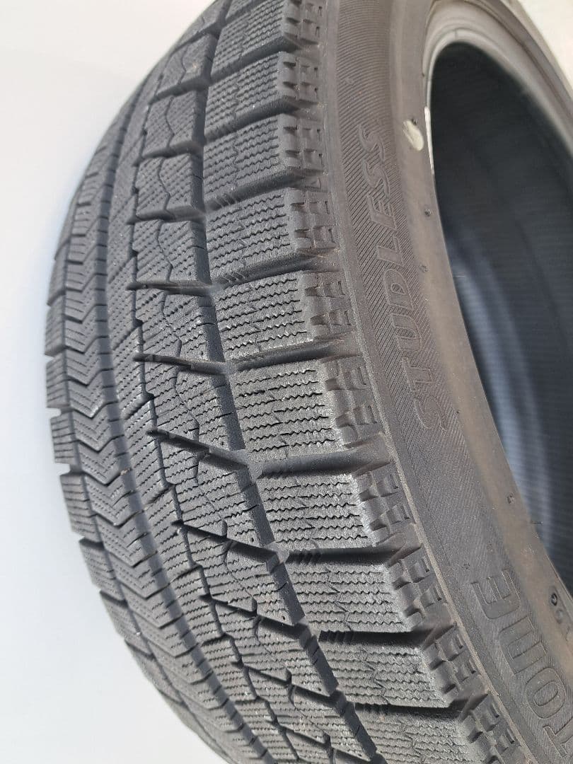 ①　ブリヂストン　VRX 225/45R17 バリ山2本×2個口発送　2本セット
