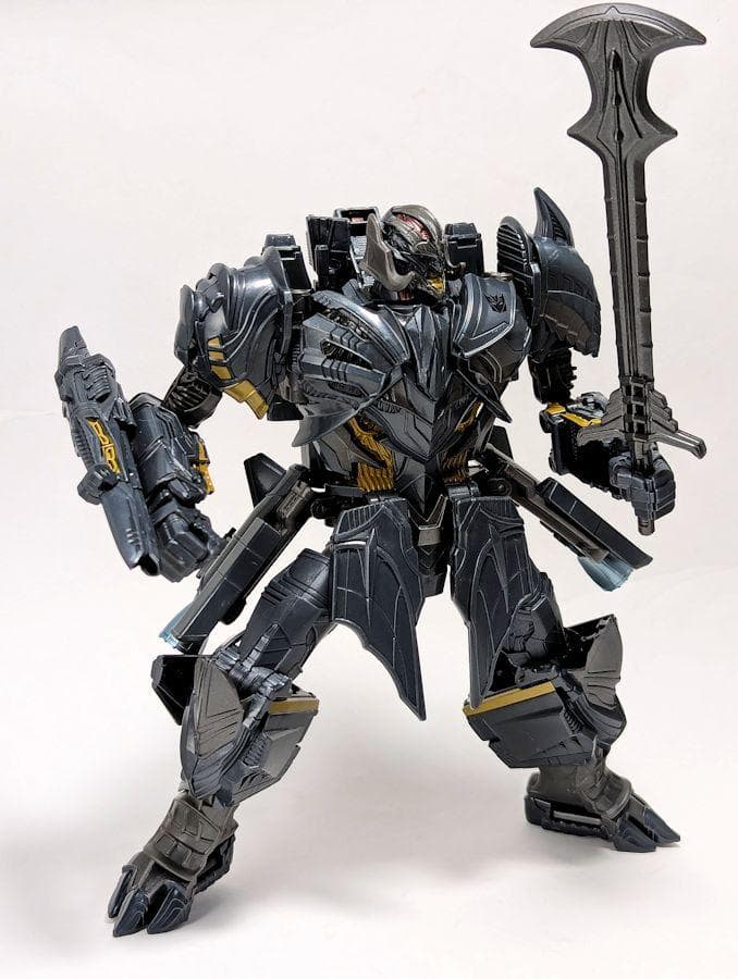 トランスフォーマー 最後の騎士王 メガトロン トイザらス限定
