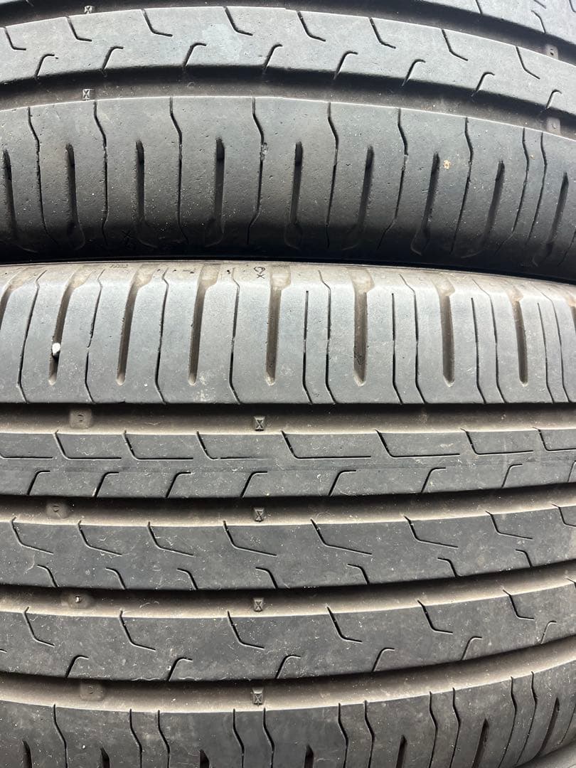 235/45R19(コンチネンタル)×4本(夏用)サマータイヤ
