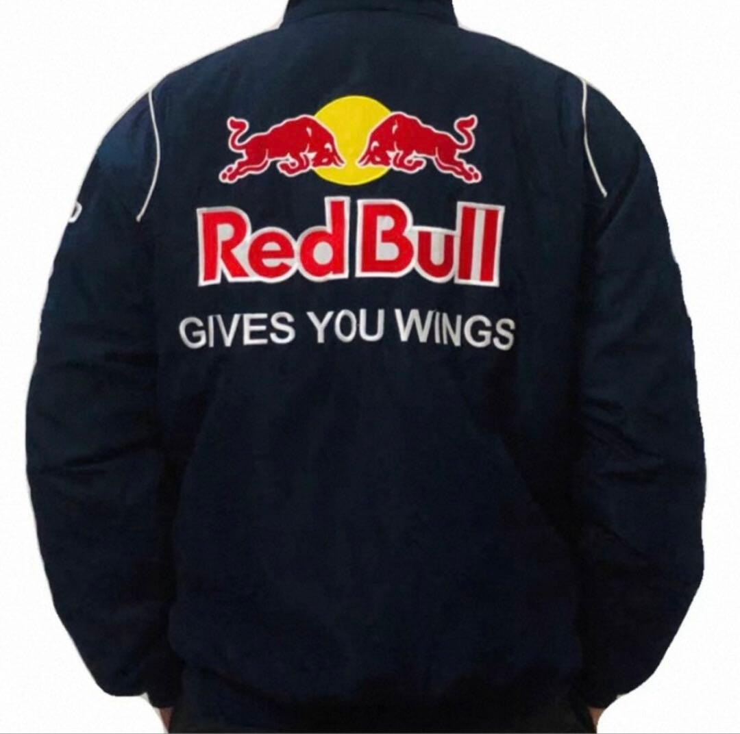 REDBULL　刺繍ロゴ入りデザインジャンパー　秋冬　厚手　新品未使用品　М