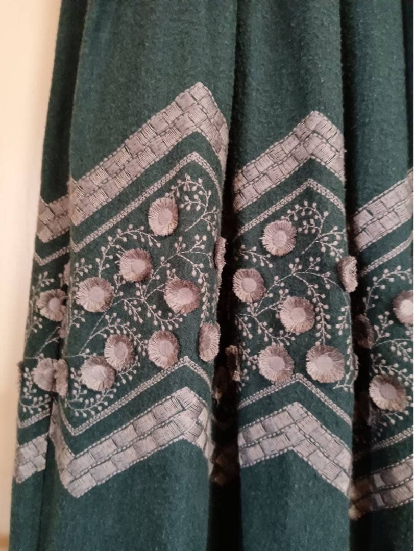 ツハルバイサマンサモスモス　刺繍ヨーク切替ブラウス　スカート　セットアップ