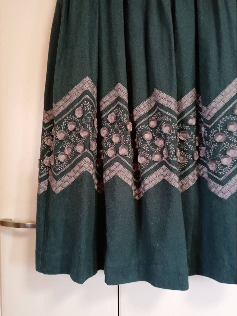 ツハルバイサマンサモスモス　刺繍ヨーク切替ブラウス　スカート　セットアップ