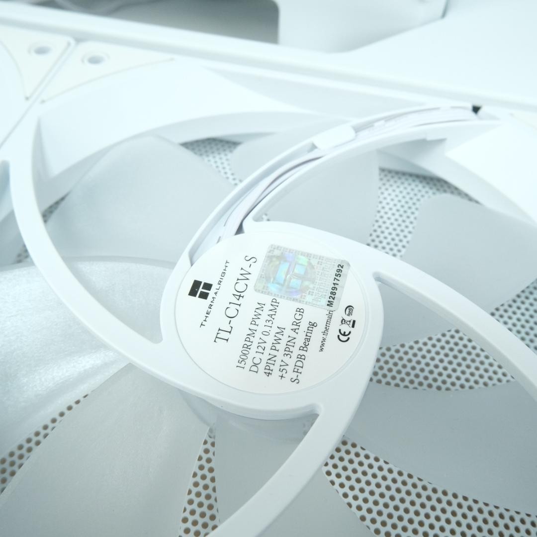 NZXT H6 Flow White ARGB ファン9個付き