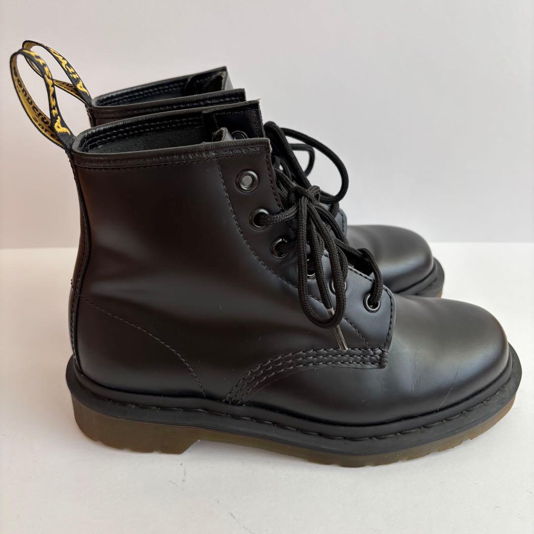 ドクターマーチン Dr.Martens 6ホール ハイカットブーツ レディース
