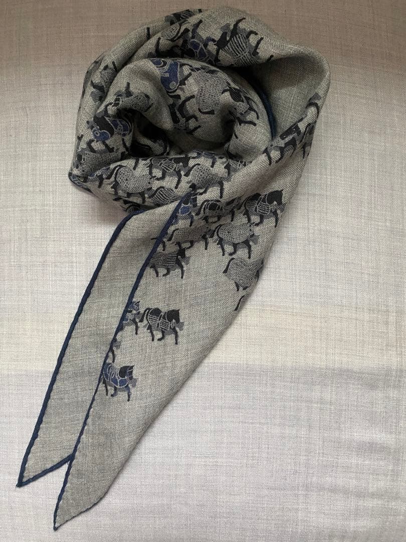 HERMES 馬柄スカーフロザンジュGM