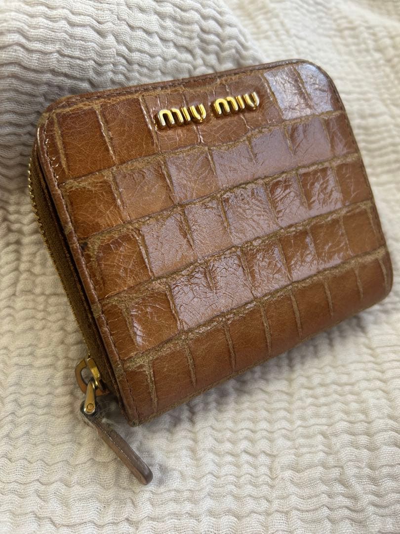 【er】 miu miu キャメル 二つ折り財布