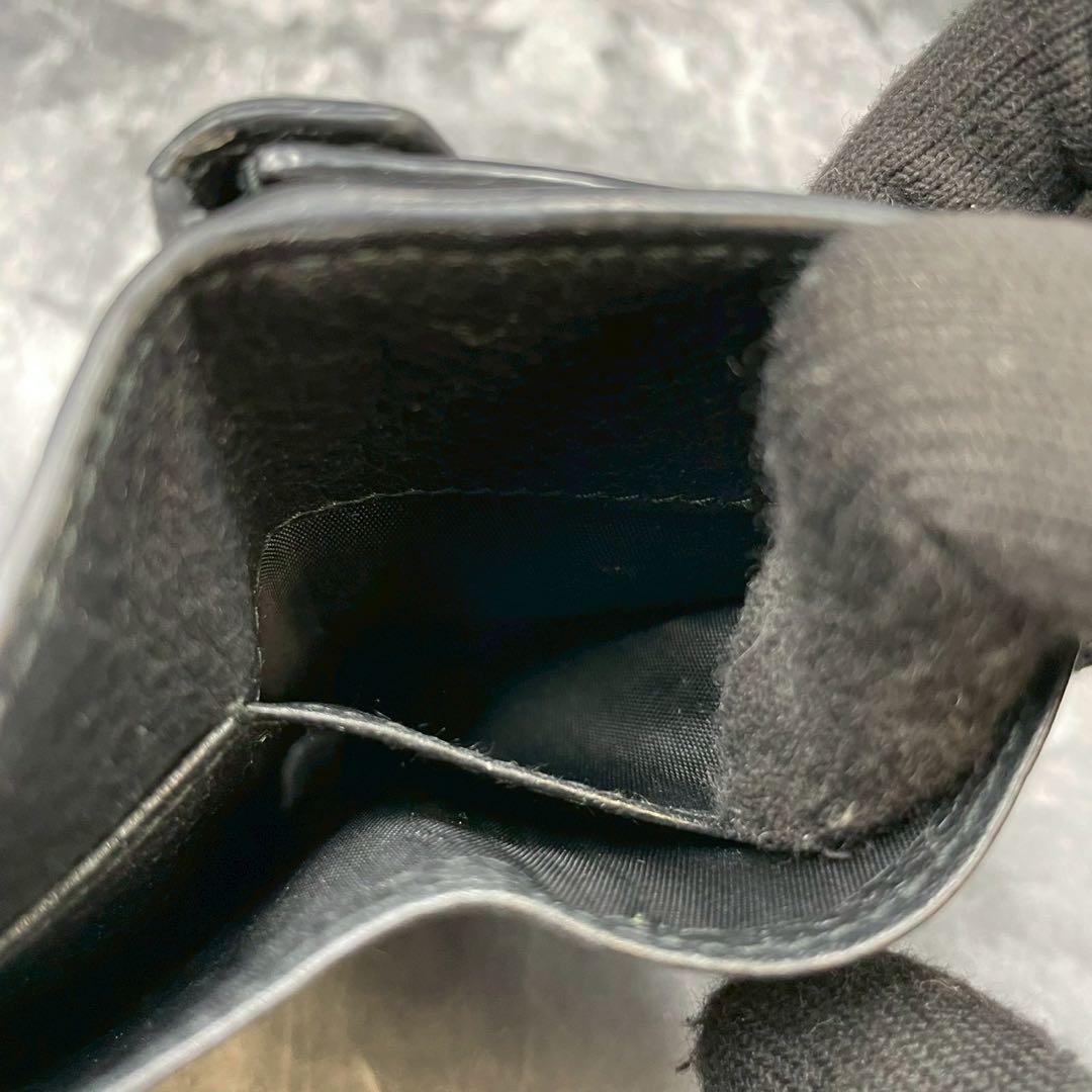 美品✨PRADA ミニ財布　VITELLO DAINO シボ革