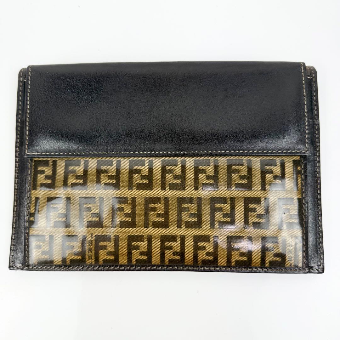 【美品】FENDI フェンディ 二つ折り財布 ズッキーノ レザー カーキ系
