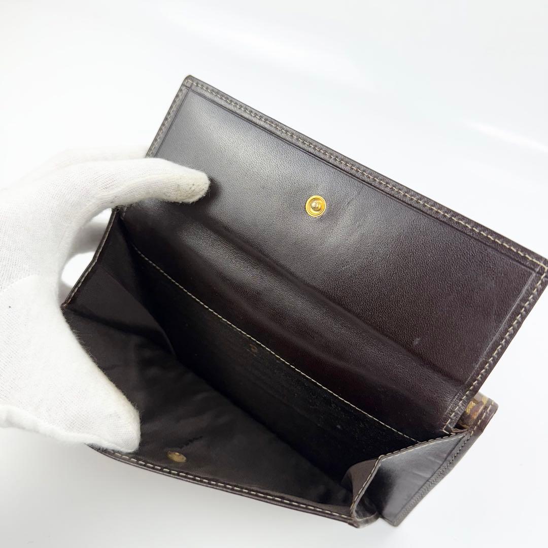 【美品】FENDI フェンディ 二つ折り財布 ズッキーノ レザー カーキ系