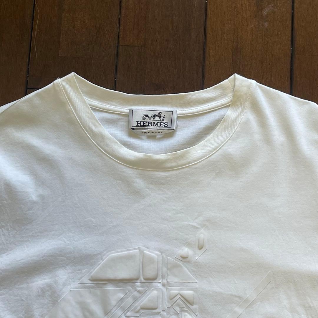 極美品✨エルメス 22SS Tシャツ 3D エンボス シュヴォーアシンメトリー