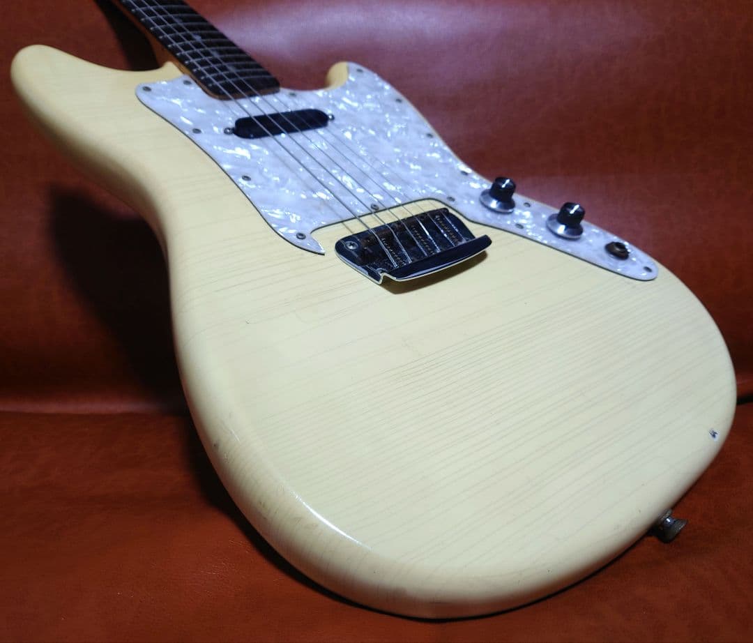 Fender Musicmaster 1979年製