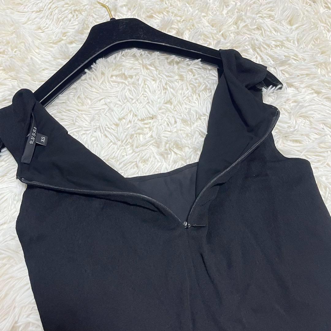 【美品】グッチ　ワンピース　ノースリーブ　カシュクール　ブラック×ゴールド