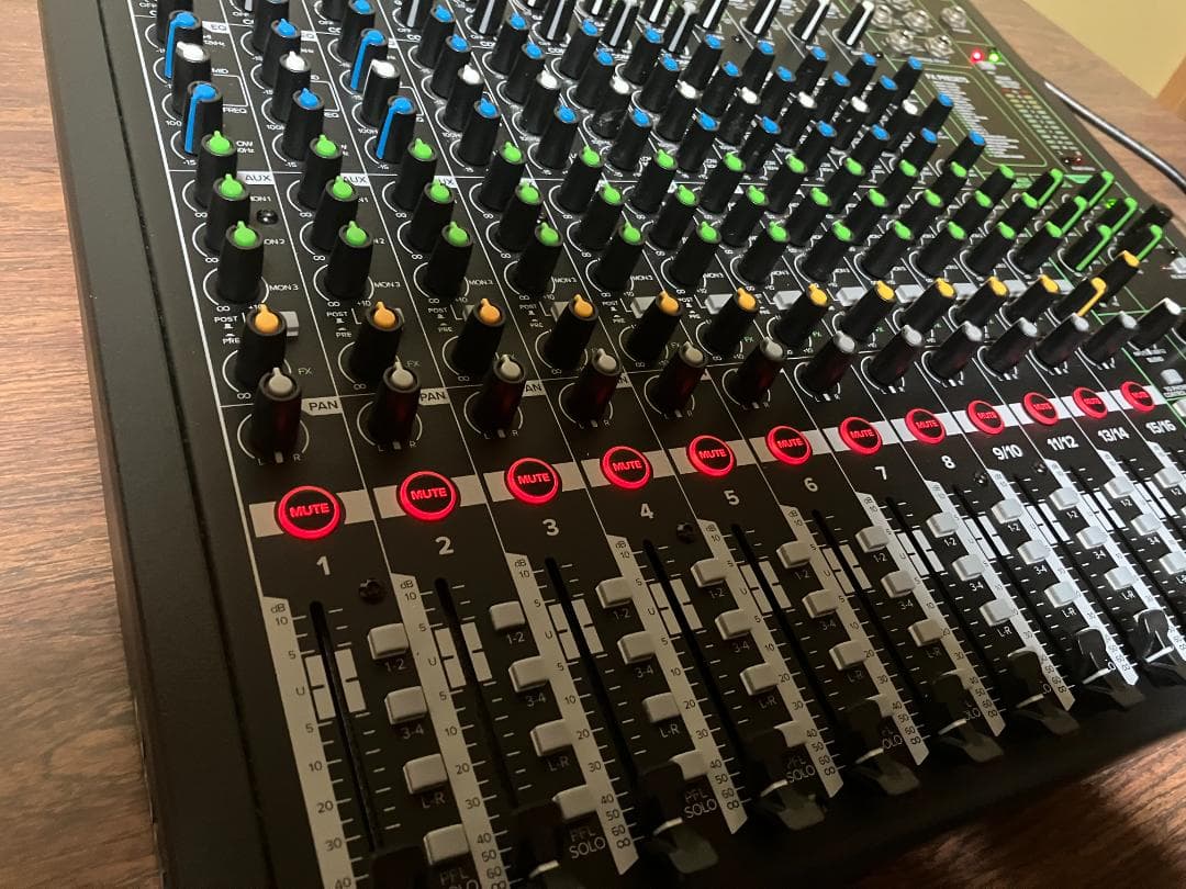 ☆高音質配信向けならコレ☆ Mackie ProFX16v3 マッキー ミキサー