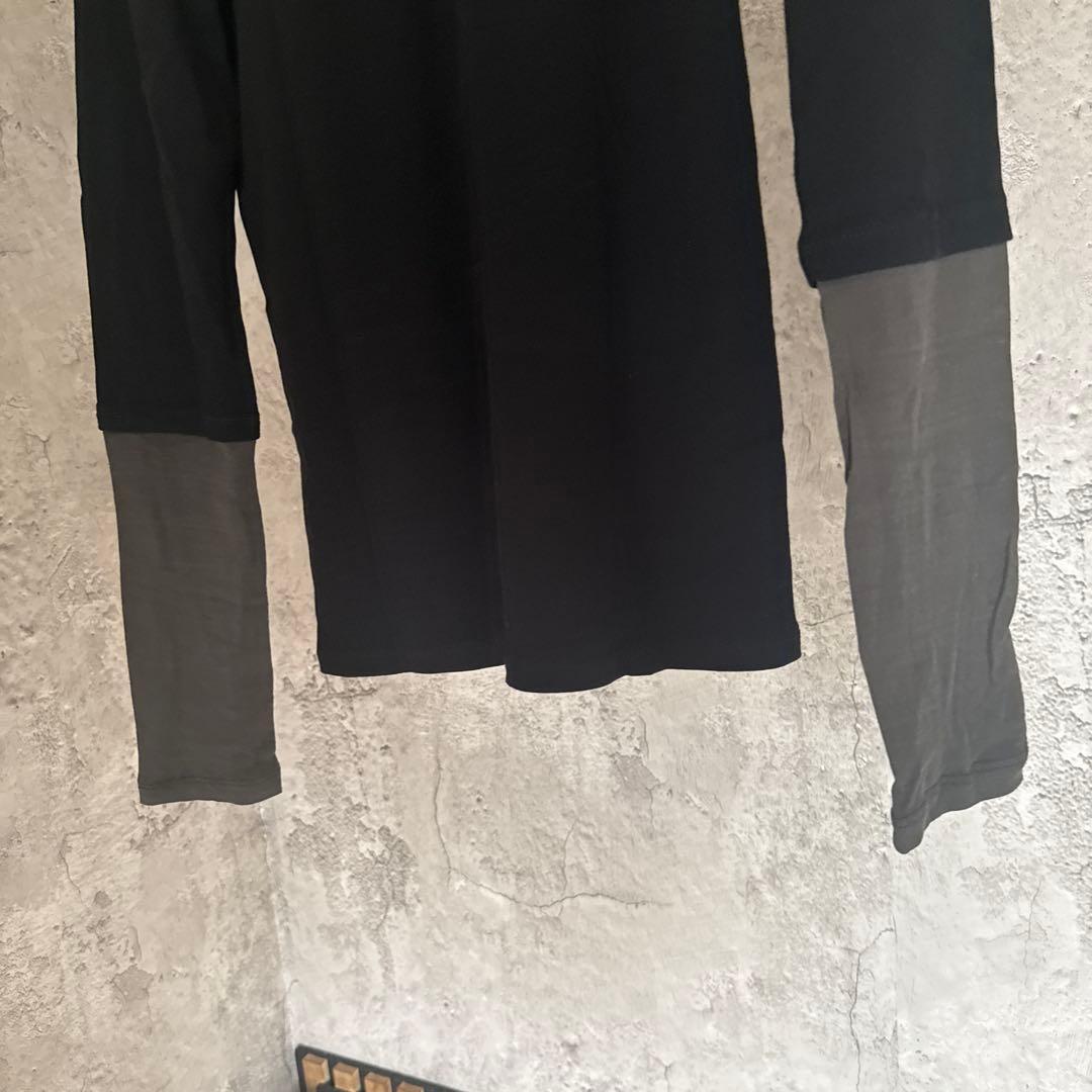 MANOF 　LAYERED SLEEVE CUT TOPS　ブラック