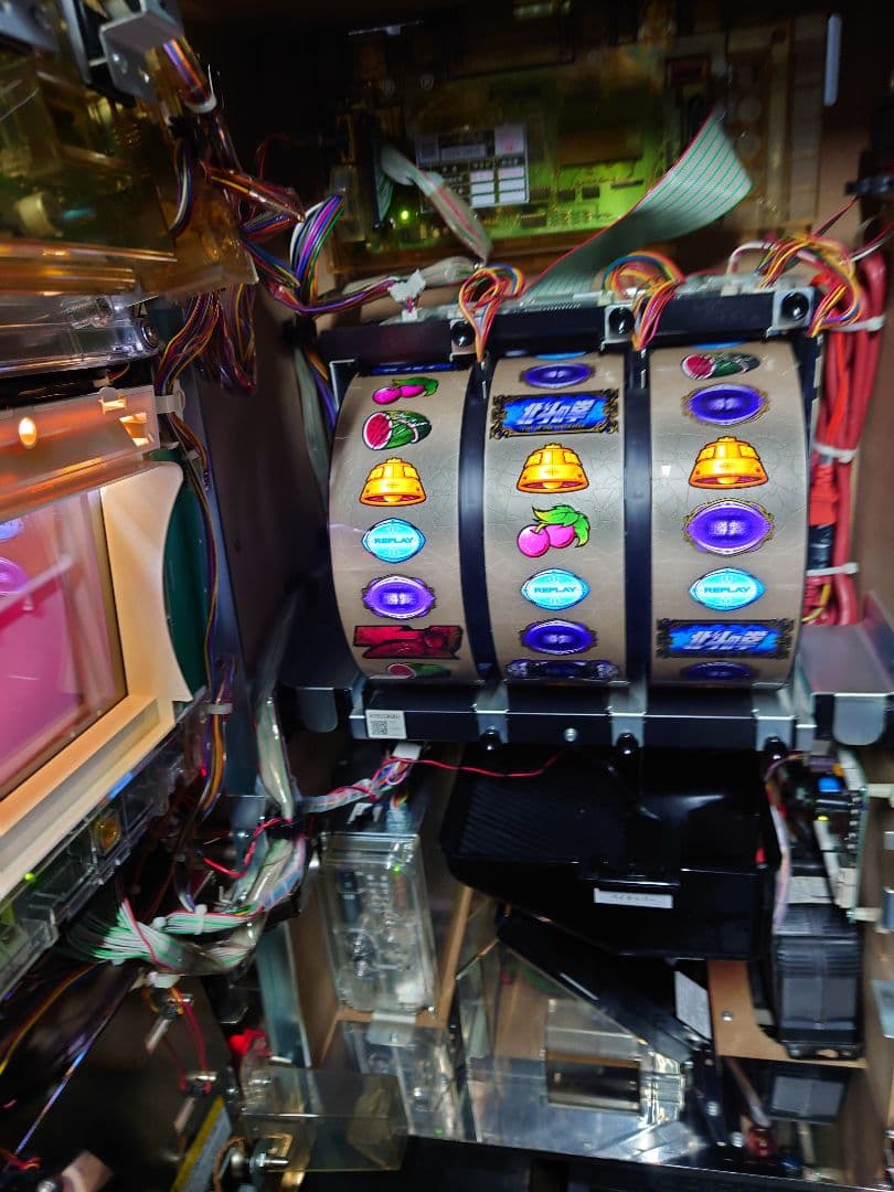 ゆうと　パチスロ　実機　北斗の拳