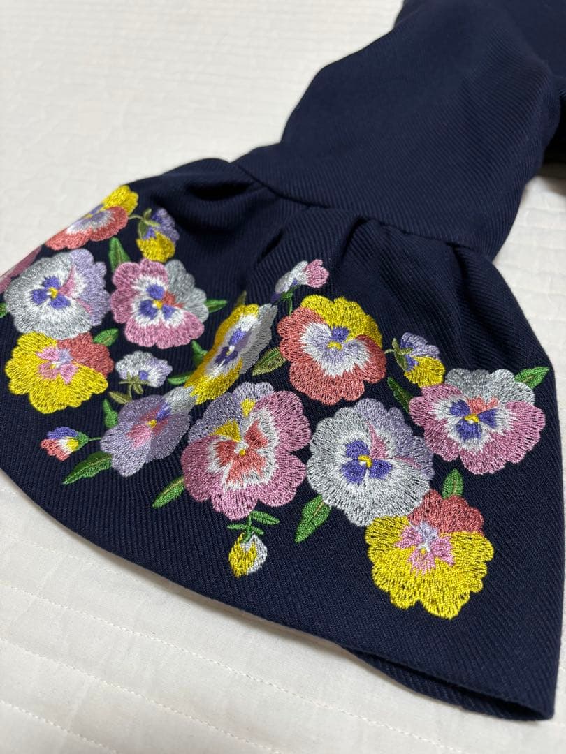 美品　Chesty 花柄刺繍ワンピース　ネイビー　パンジー　サイズ1