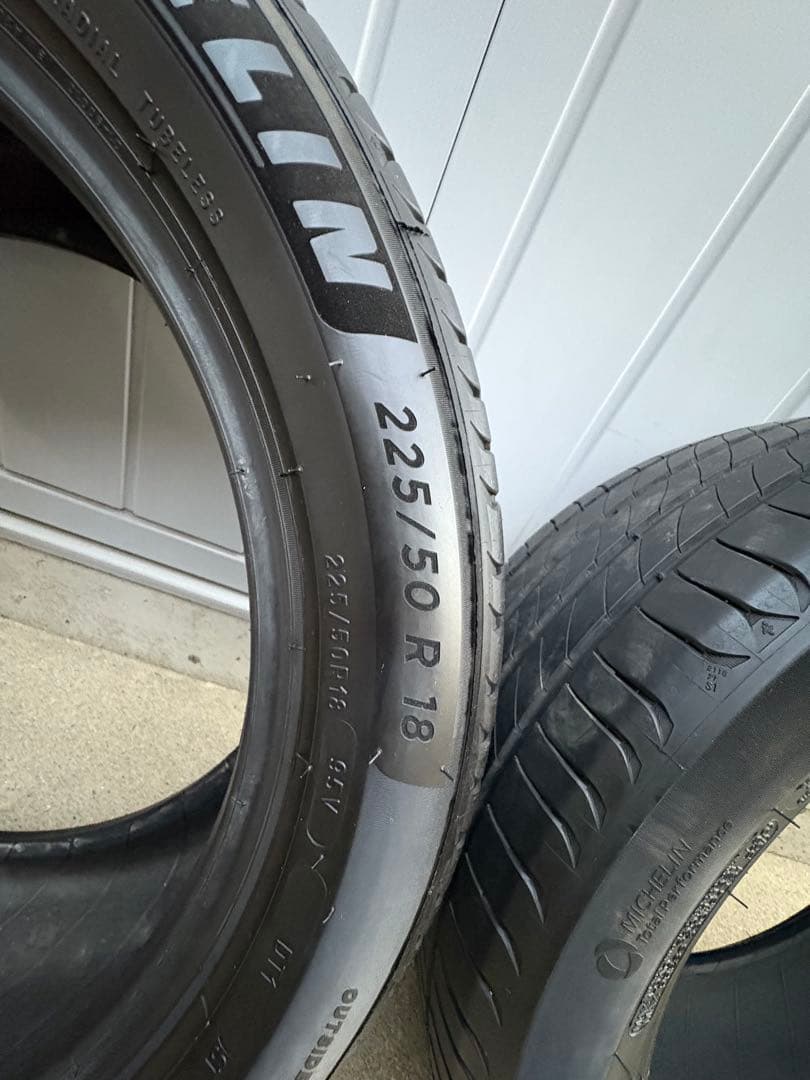 MICHELIN 225/50 R18 タイヤ 2本セット