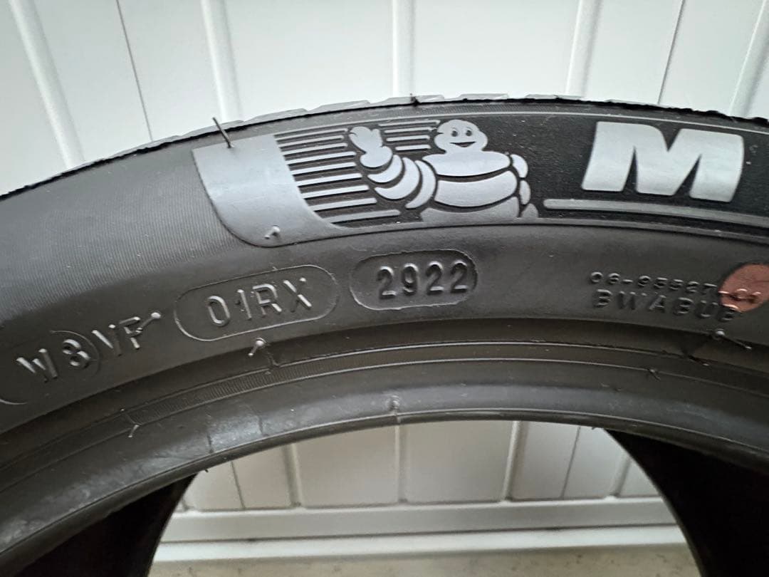 MICHELIN 225/50 R18 タイヤ 2本セット