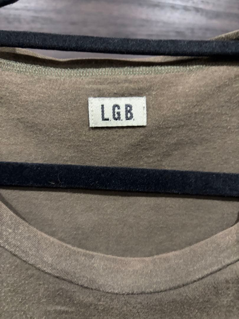 断*離様 LGB BED ROCK Tシャツ カーキ