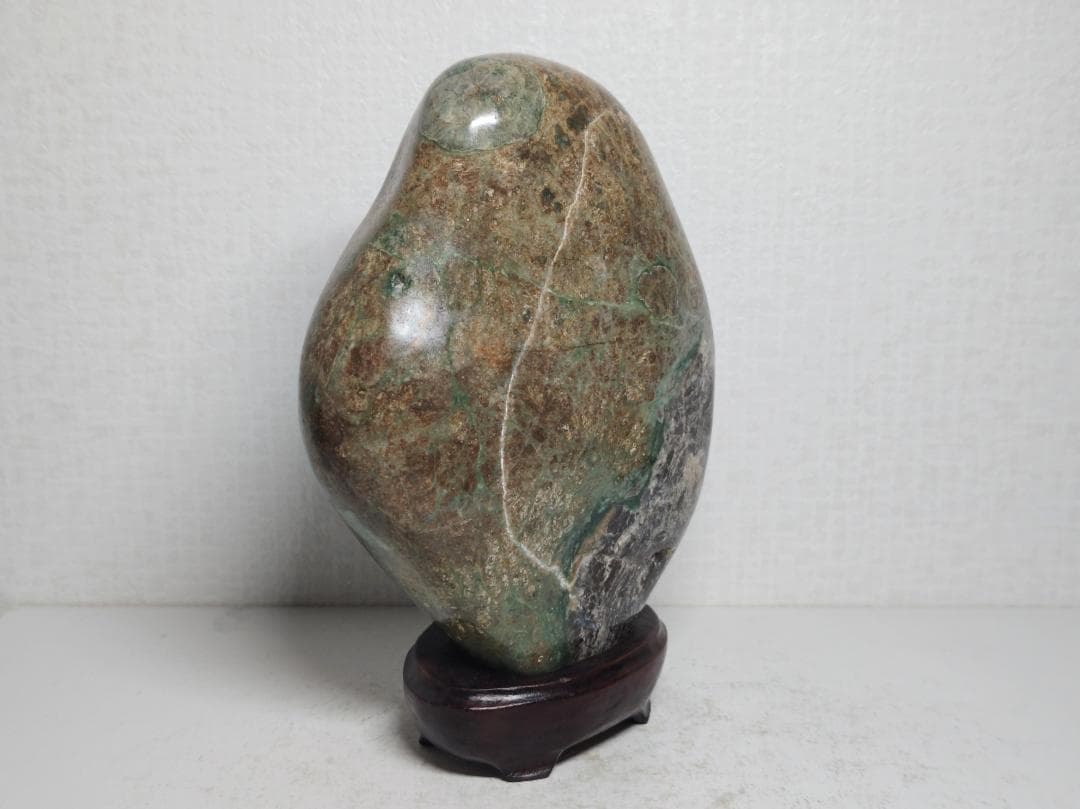 錦石 1.6kg 津軽産 ジャスパー 碧玉 鑑賞石 原石 自然石 誕生石 水石