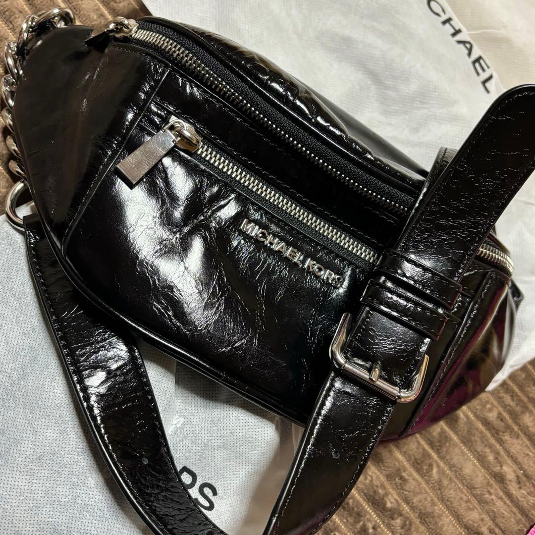 MICHAEL KORS マイケルコース　ボディバッグ
