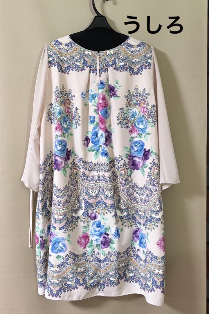 美品 ローズティアラ46 大きいサイズ 花柄 春ワンピース