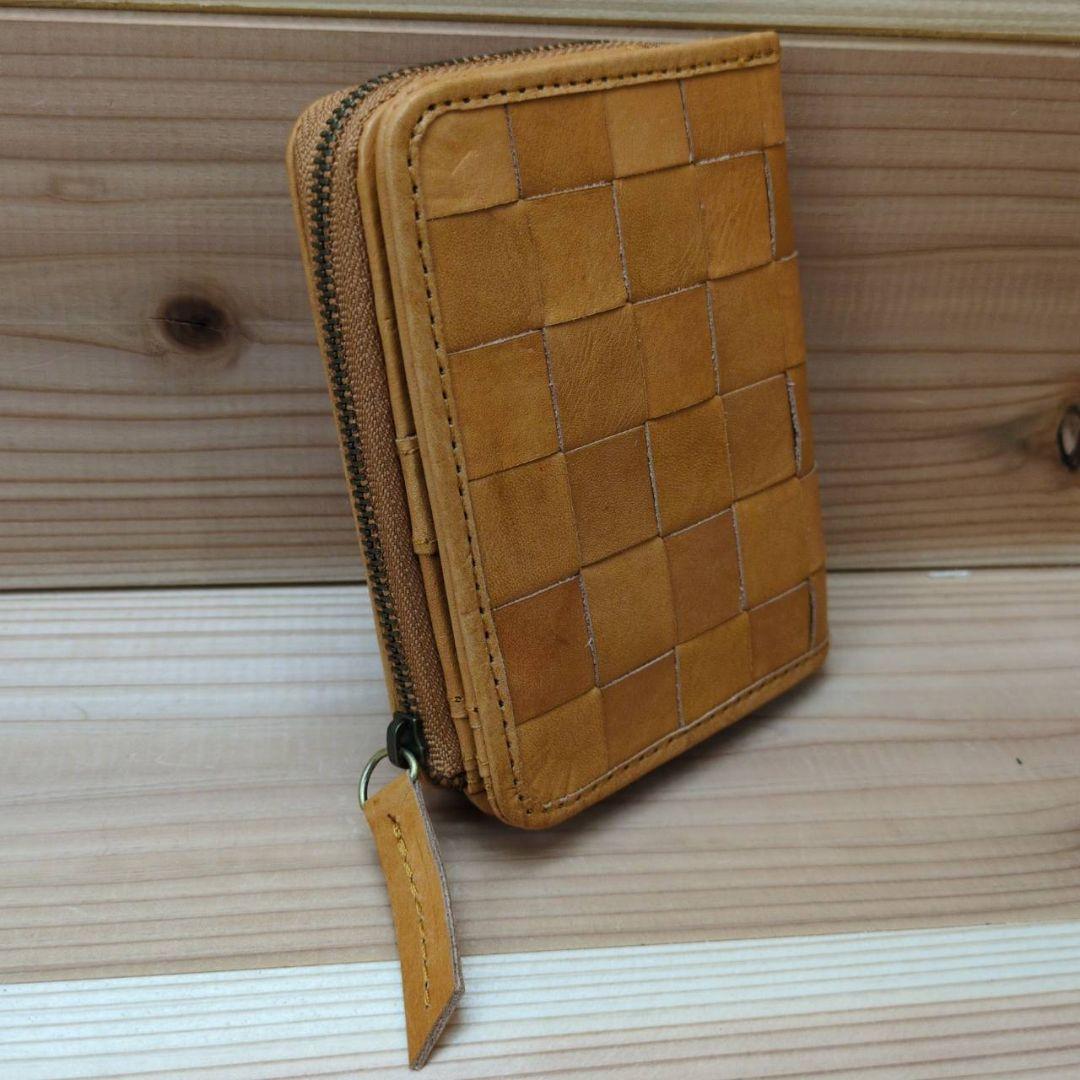 未使用　新品　ズッケロ　牛革　折財布　レディース　箱付　ブラウン　本革　二つ折り