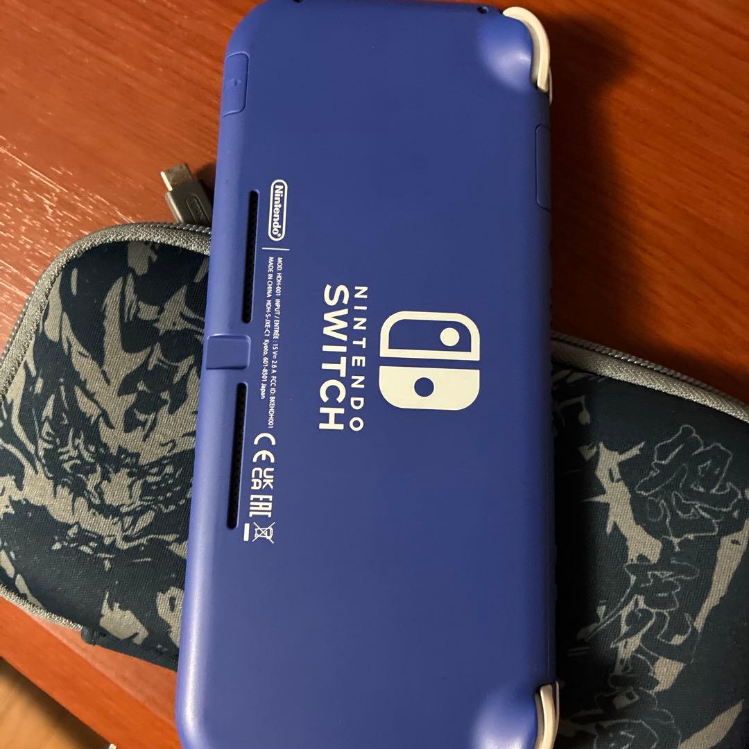 Nintendo Switch Lite 青 本体 充電器 ケース付き
